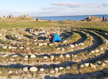 france/brittany/attraction/labyrinthe-de-galets