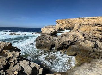 malta/bugibba/attraction/dwejra-bay