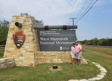 texas/west-texas/attraction/waco-mammoth-national-monument