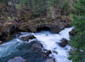 oregon/rogue-valley/attraction/rogue-river-gorge-viewpoint