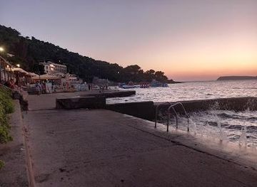 croatia/dubrovnik/attraction/lapadska-obala