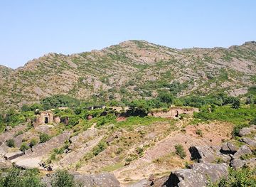 pakistan/pothohar-plateau/attraction/pharwala-fort