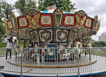 iowa/newton/attraction/boston-common-carousel