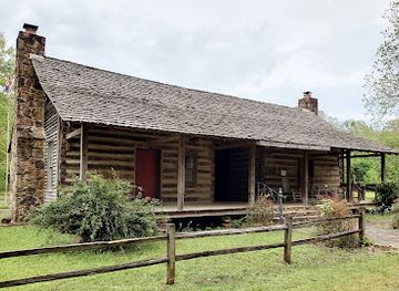 mississippi/natchez-trace-parkway/attraction/french-camp-historic-village