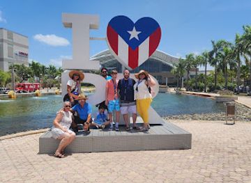 puerto-rico/san-juan/attraction/i-love-pr-sign