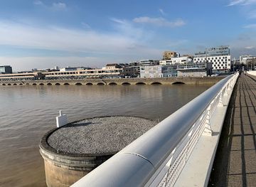 france/bordeaux-wine-region/attraction/cap-sciences