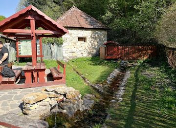 hungary/zemplen-mountains/attraction/ujhutai-csorgo-kut