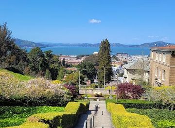 california/oakland/attraction/lyon-street-steps