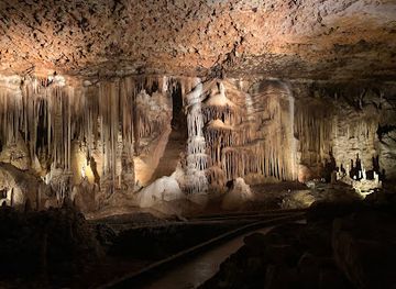 Blanchard Springs Caverns