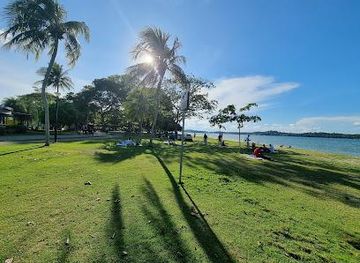 singapore/yishun/attraction/changi-beach-park