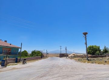 turkiye/troad/attraction/saratli-kirkgoz-yeralti-sehri