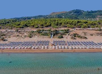 greece/zakynthos/attraction/banana-beach