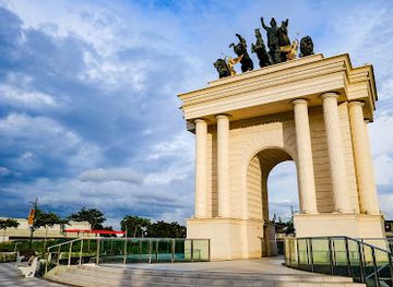 philippines/national-capital-region-ncr/attraction/arco-de-emperador