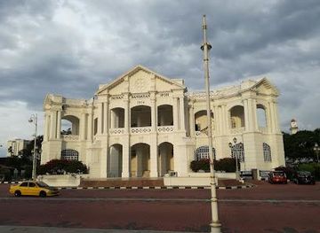 malaysia/ipoh/attraction/ipoh-town-hall