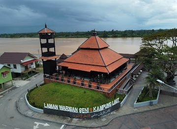 malaysia/kota-bharu/attraction/kampung-laut-cultural-heritage-site
