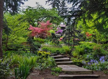 washington/federal-way/attraction/powellswood-garden