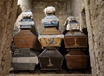 hungary/budapest/attraction/tragor-ignac-muzeum-memento-mori-ars-memorandi-kiallitohely