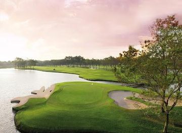 thailand/samut-prakan/attraction/thana-city-country-club