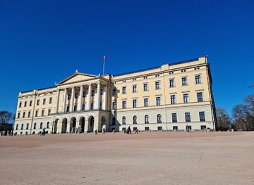 norway/oslo/majorstuen/attraction/slottsplassen