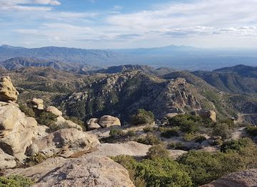 arizona/santa-catalina-mountains/attraction/mt-lemmon-skycenter-observatory