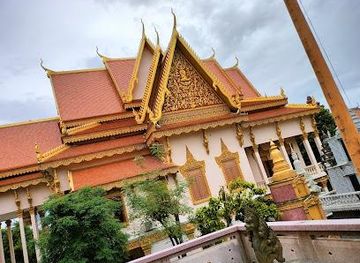 cambodia/phnom-penh/attraction/wat-langka