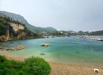 greece/corfu/attraction/alipa-beach