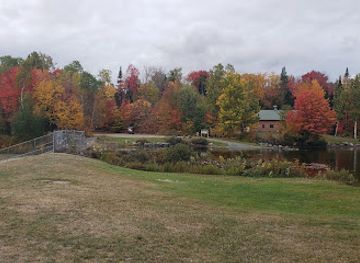 vermont/caledonia-county/attraction/miles-pond-public-beach