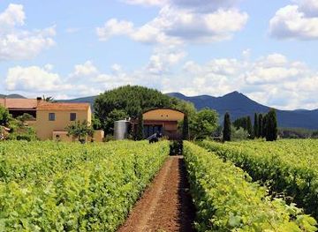 italy/san-gimignano/attraction/farm-lands-of-the-marquis
