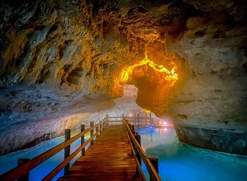 Stark Caverns