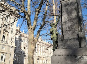 spain/castile-la-mancha/attraction/monument-to-captain-melgar