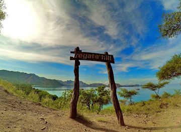 indonesia/labuan-bajo/attraction/loh-liang-komodo-national-park