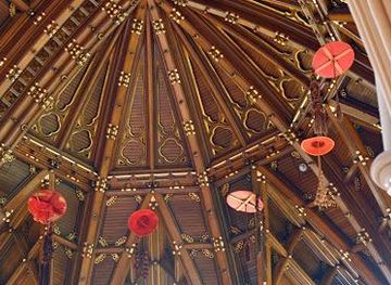 illinois/oak-lawn/attraction/holy-name-cathedral