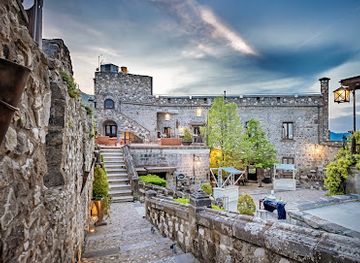 italy/sannio/attraction/castello-di-limatola