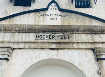 ghana/accra/attraction/ussher-fort