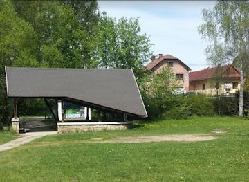 slovakia/liptov/attraction/pramen-pod-cestou-teplica-pri-kadi