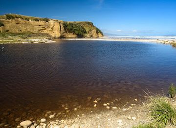 new-zealand/southland/attraction/bluecliffs-beach