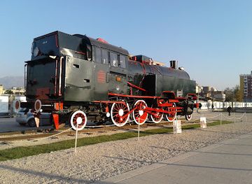 albania/rrogozhina-region/attraction/lokomotiva