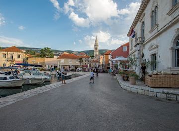croatia/dalmatia/attraction/hvar-za-unesco-m-central-dalmatia-croatia-bike-tracks