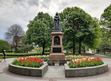 new-zealand/christchurch/attraction/queen-victoria-statue