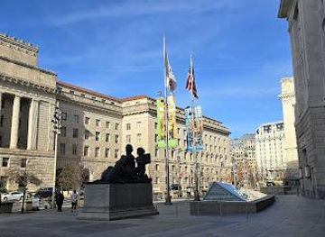 maryland/silver-spring/attraction/ronald-reagan-building-and-international-trade-center