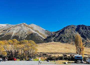 new-zealand/canterbury/attraction/lake-pearson-moana-rua-wildlife-refuge