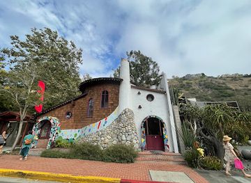 california/laguna-beach/attraction/sawdust-art-festival