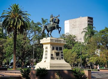 argentina/san-miguel-de-tucuman/attraction/san-martin-square