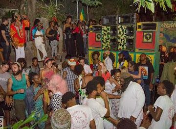 jamaica/port-antonio/attraction/kingston-dub-club