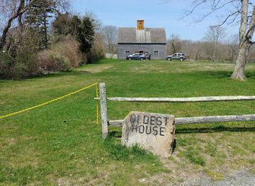 massachusetts/nantucket/attraction/jethro-coffin-house