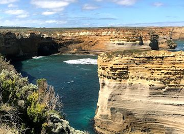 australia/central-victoria/attraction/loch-ard-gorge