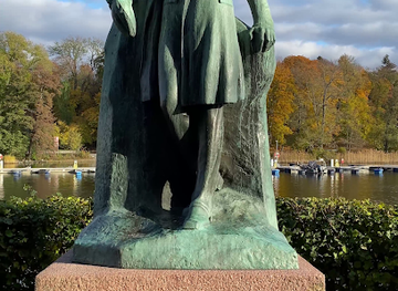 sweden/stockholm-archipelago/attraction/gunnar-wennerberg-by-carl-eldh