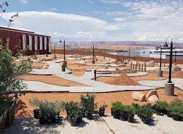 arizona/lake-powell/attraction/mini-golf