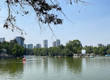 mexico/valley-of-mexico/attraction/bosque-de-chapultepec