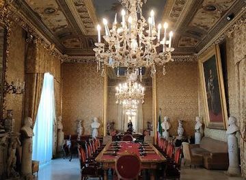 italy/palermo/attraction/palazzo-delle-aquile